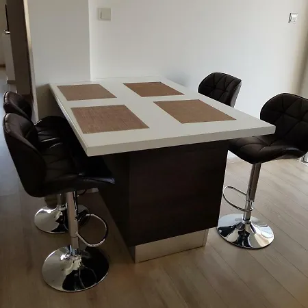 Designer Apartament In